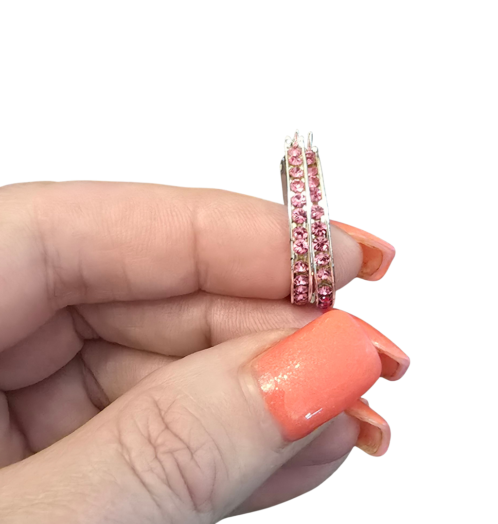 Retro-Inspired Fashion Jewelry Bundle – 3 Bracelets, 2 Earrings, 1 Layered Necklace